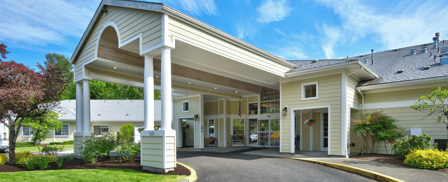 Deerfield Village Assisted Living in Milwaukie, OR