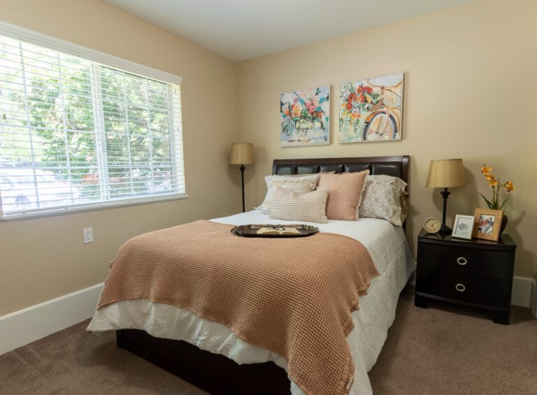 Meadow Creek Village Assisted Living in Salem, OR