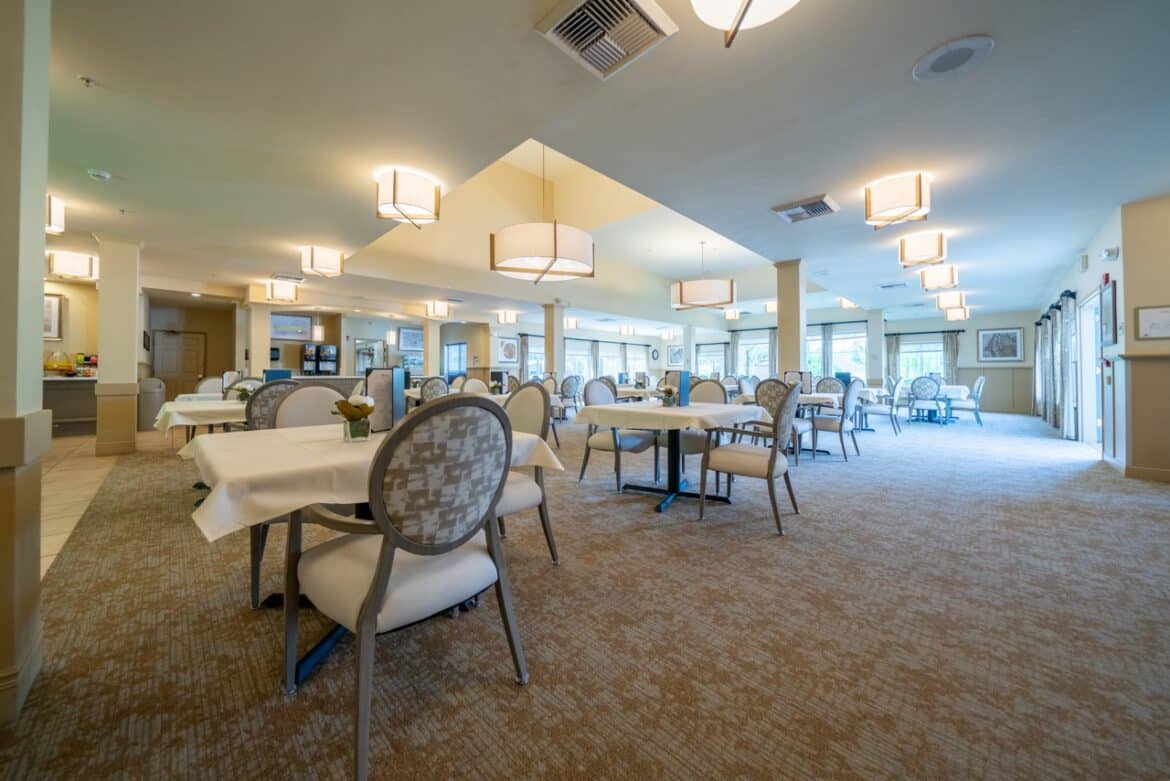 Assisted Living in Kent, WA | The Village at Arbor Village - Arbor Terrace At Cascade Assisted Living
