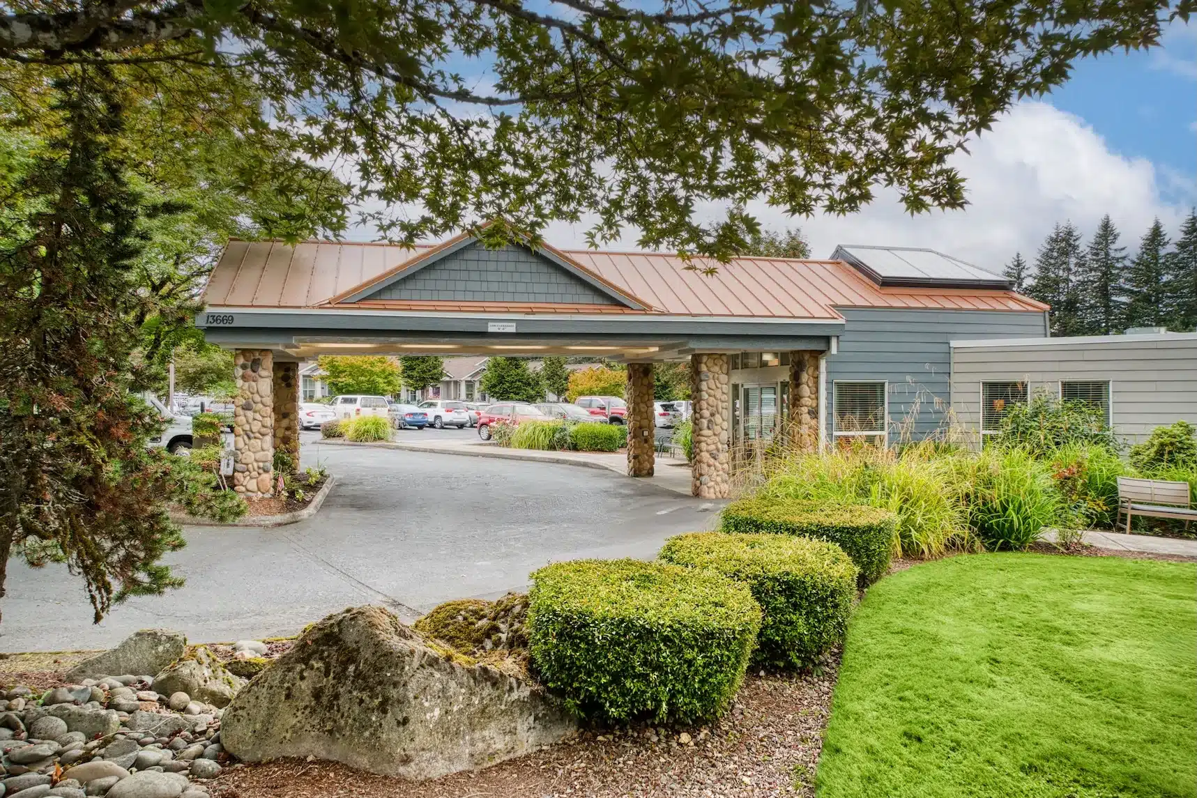 Cascade_Living_Group_Cascades_of_Oregon_City_01